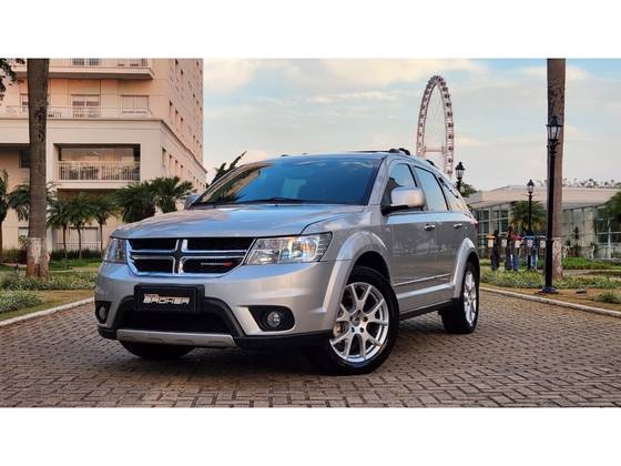 DODGE JOURNEY 3.6 RT V6 GASOLINA 4P AUTOMÁTICO DODGE JOURNEY 3.6 RT V6 GASOLINA 4P AUTOMÁTICO